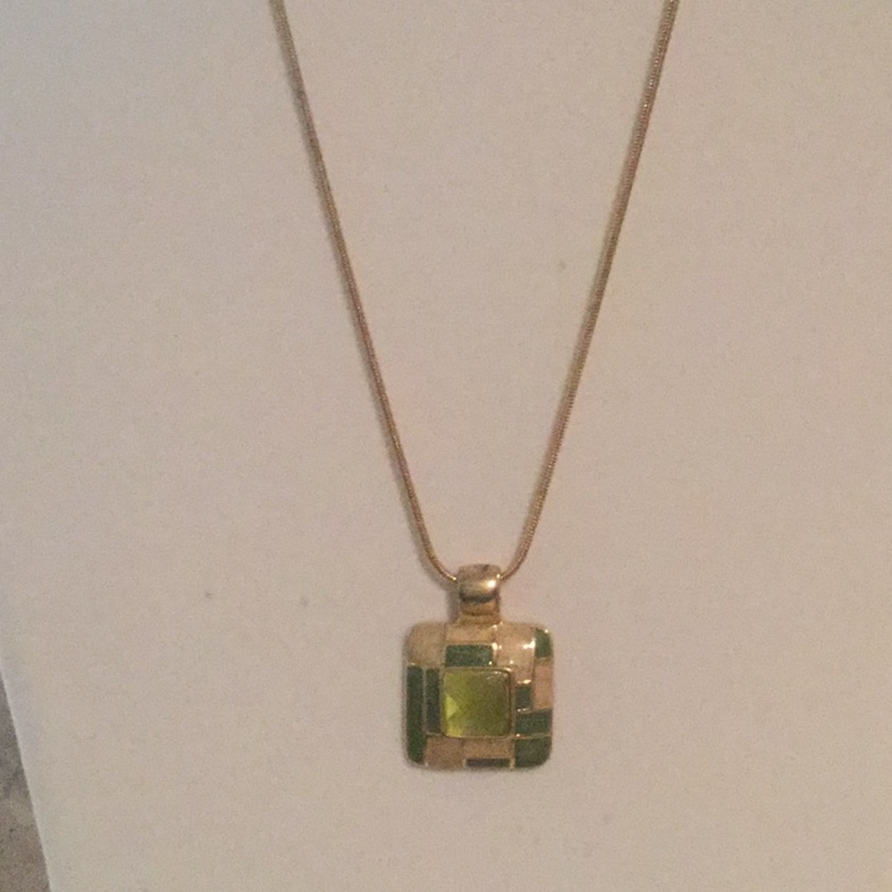 Vintage Gold tone enamel necklace